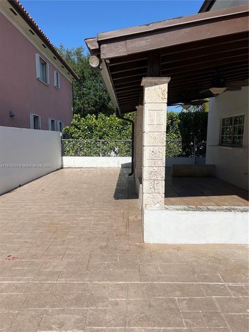 6284 SW 26th St 0, Miami, FL 33155