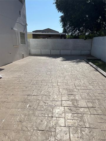 6284 SW 26th St 0, Miami, FL 33155