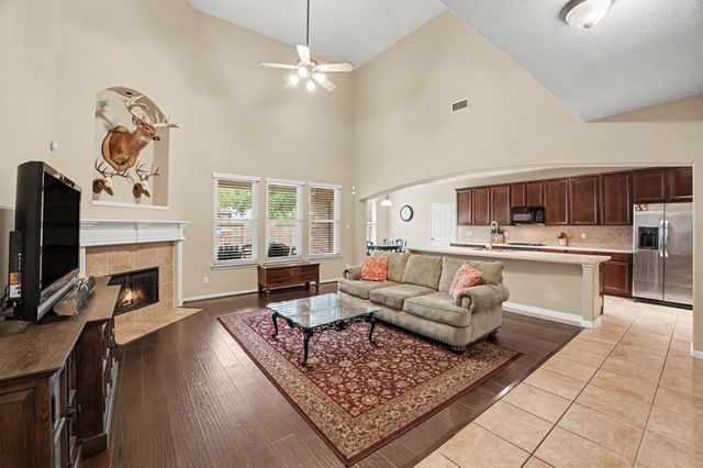 12807 Rocky Briar Lane, Tomball, TX 77377
