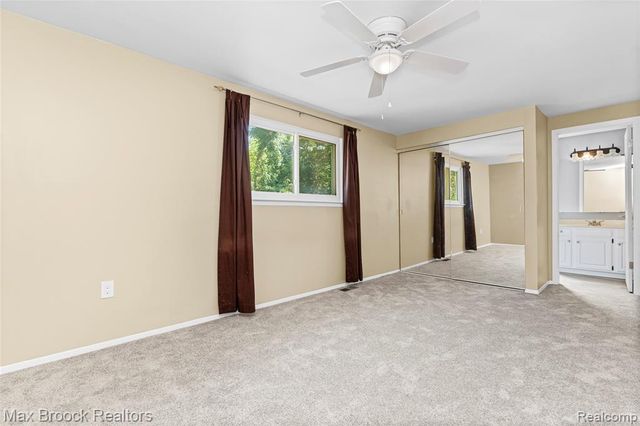 29293 Riveroak Drive, Romulus, MI 48174