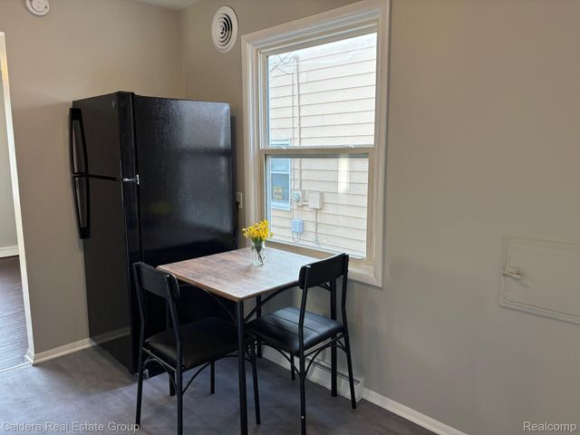 1506 Pettibone Avenue, Flint, MI 48507