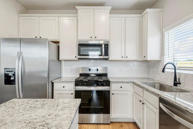 15671 Honey Cove Drive, Conroe, TX 77303