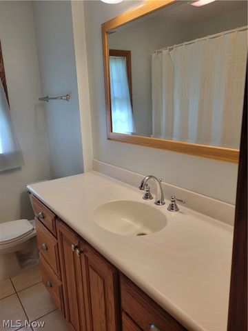 3779 S Hametown Road, Norton, OH 44203