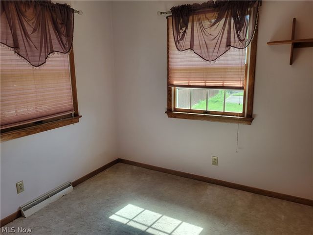 3779 S Hametown Road, Norton, OH 44203