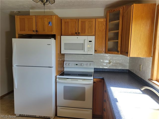 3779 S Hametown Road, Norton, OH 44203