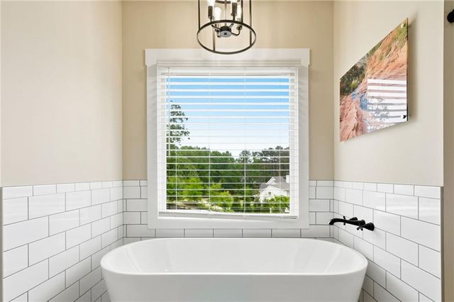 180 Laurel Ridge Lane, Ball Ground, GA 30107