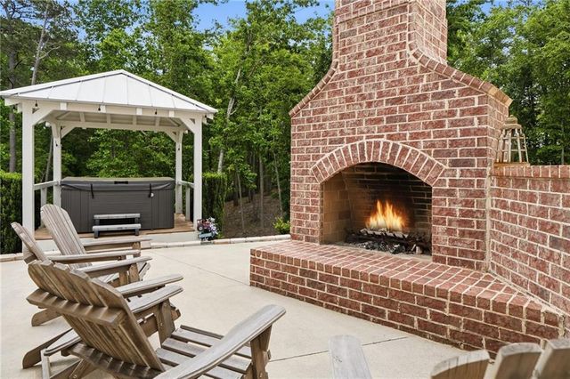 180 Laurel Ridge Lane, Ball Ground, GA 30107