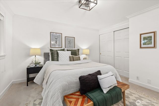 9424 235th Place SW, Edmonds, WA 98020