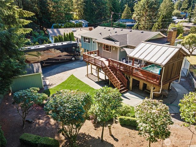 9424 235th Place SW, Edmonds, WA 98020