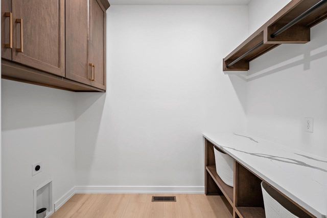 4405 NATURE, Howard, WI 54313