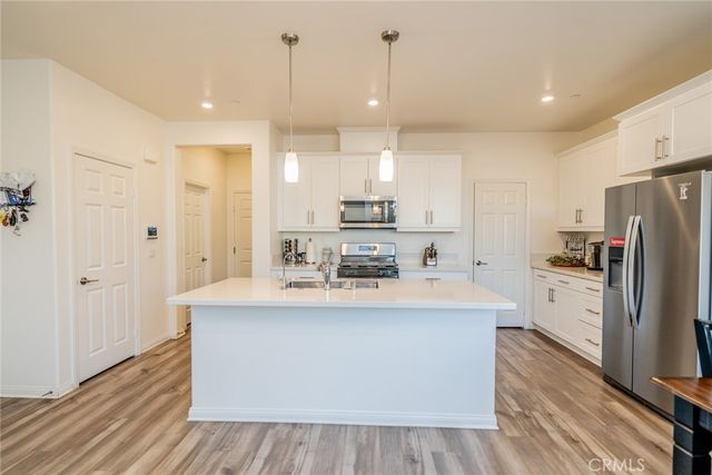 214 Bonita Lane, Rialto, CA 92376