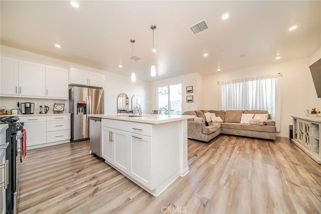 214 Bonita Lane, Rialto, CA 92376