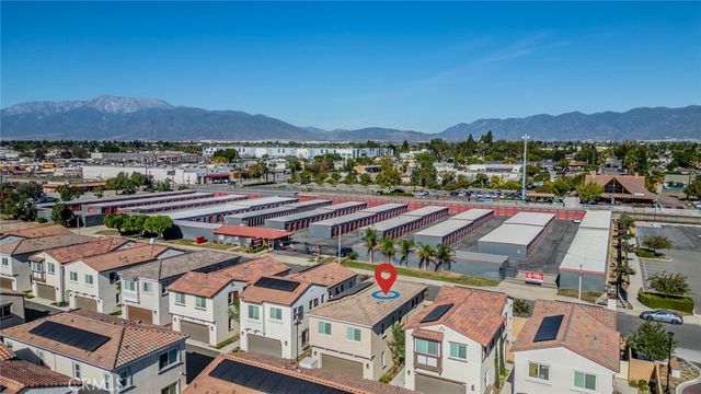214 Bonita Lane, Rialto, CA 92376