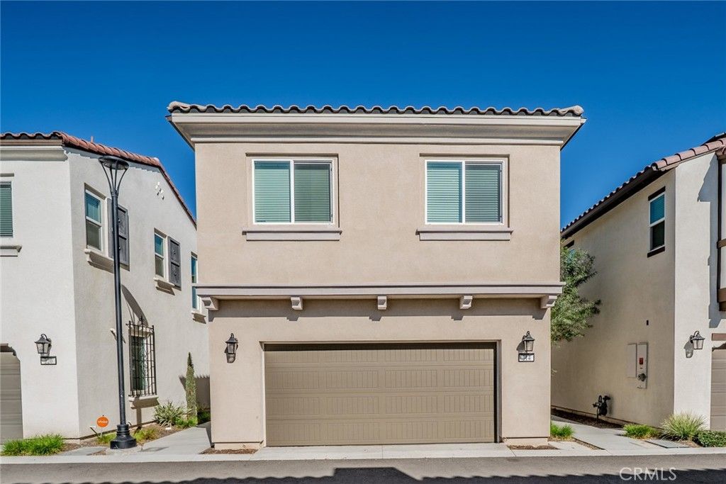 214 Bonita Lane, Rialto, CA 92376