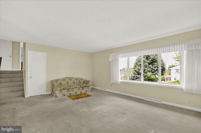 328 WHEATLAND AVE, Reading, PA 19607