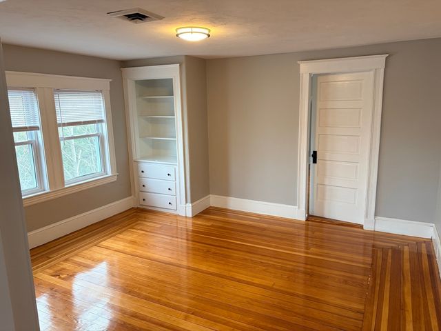 49 Phillips Ave 3, Norwood, MA 02062