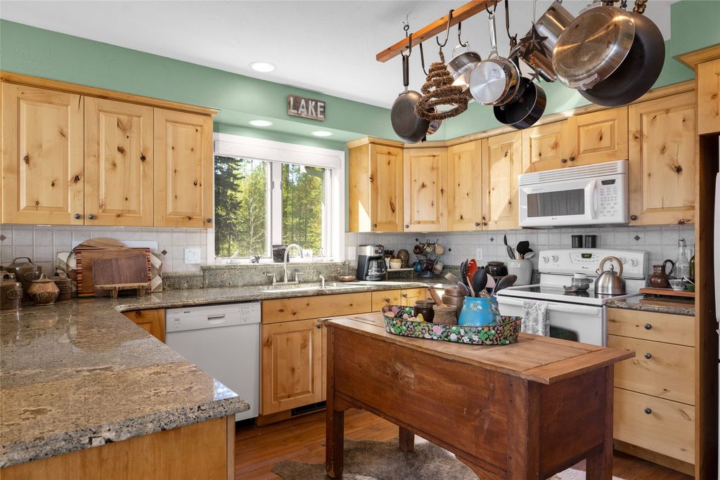 910 McGregor Lane, Marion, MT 59925 photo 46