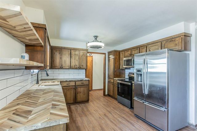 1149 N Triple X Road, Choctaw, OK 73020