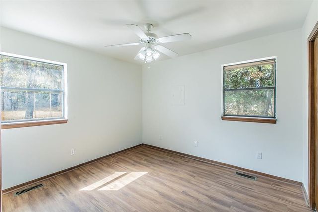 1149 N Triple X Road, Choctaw, OK 73020