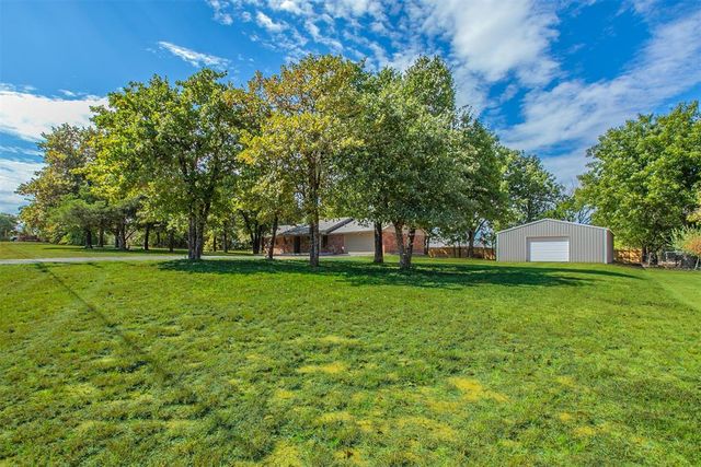 1149 N Triple X Road, Choctaw, OK 73020