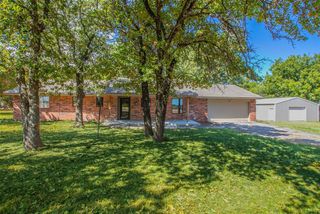 1149 N Triple X Road, Choctaw, OK 73020