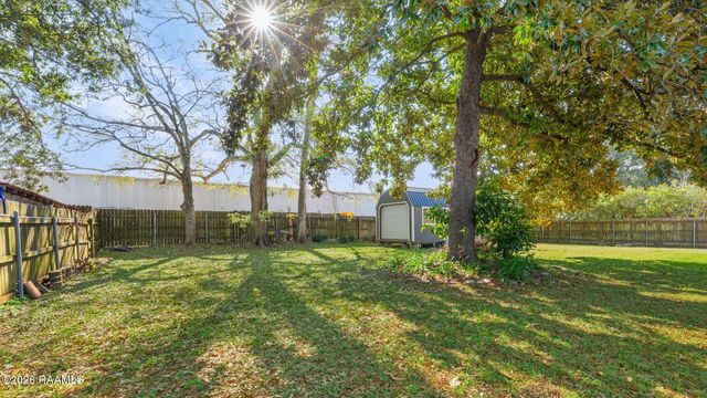 100 Birch Drive, Lafayette, LA 70506