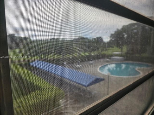 7624 NW 18th Street 304, Margate, FL 33063