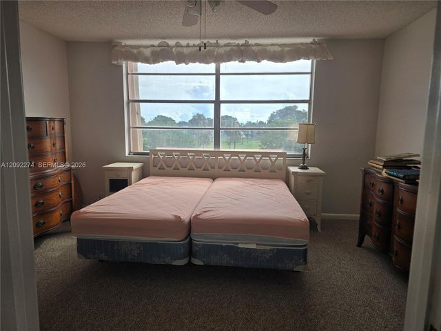 7624 NW 18th Street 304, Margate, FL 33063