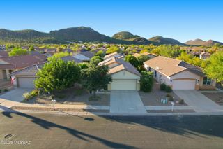 7968 W Cottonwood Wash Way, Tucson, AZ 85743