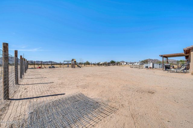 8912 N JOHNSON Court, Maricopa, AZ 85139