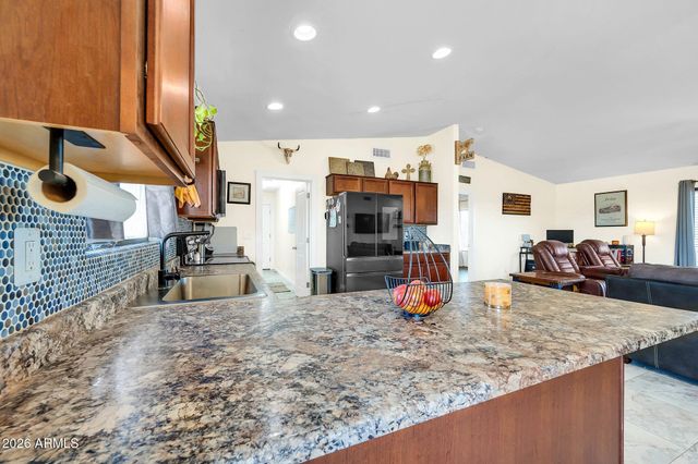 8912 N JOHNSON Court, Maricopa, AZ 85139