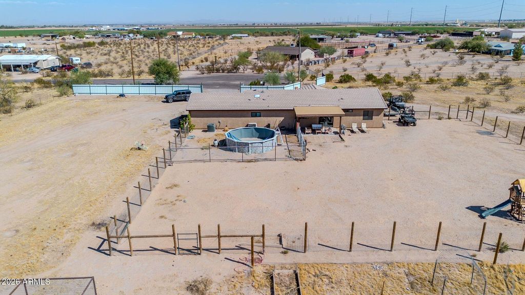 Image 51 of property listing at 8912 N JOHNSON Court, Maricopa, AZ 85139