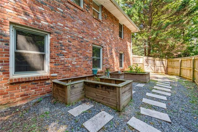 2332 Tanglewood Circle NE, Atlanta, GA 30345