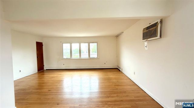 9104 3rd Avenue, North Bergen, NJ 07047
