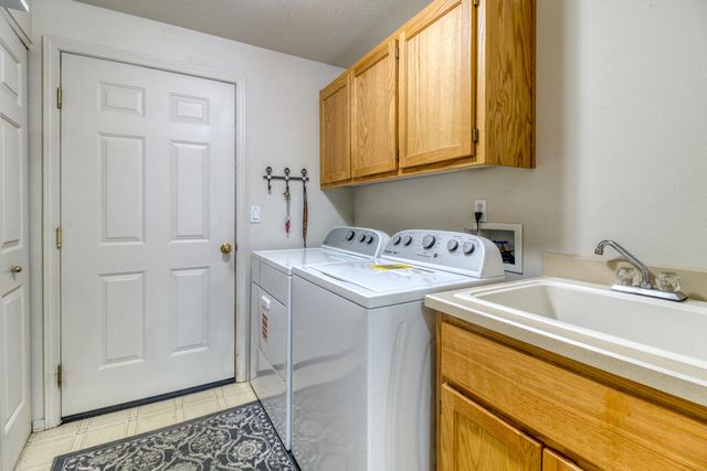 20781 Amber Way, Bend, OR 97701