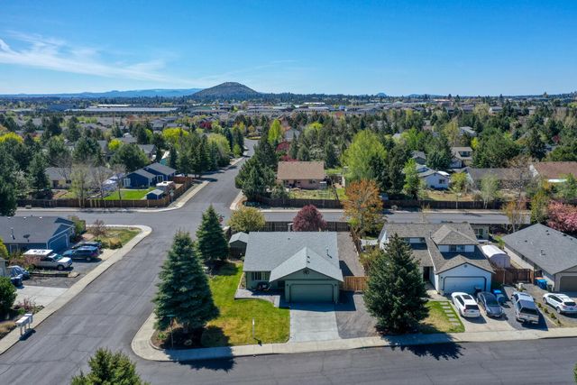 20781 Amber Way, Bend, OR 97701