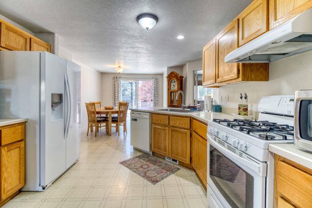 20781 Amber Way, Bend, OR 97701