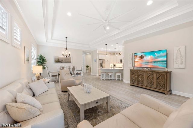 5767 Highbourne DR, Naples, FL 34113