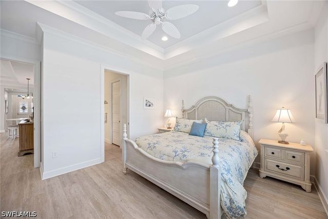 5767 Highbourne DR, Naples, FL 34113