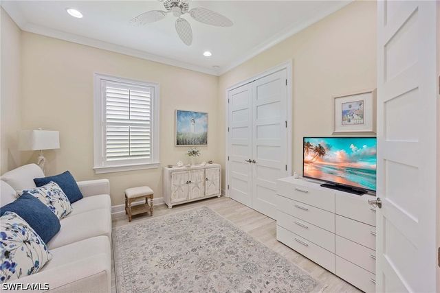 5767 Highbourne DR, Naples, FL 34113