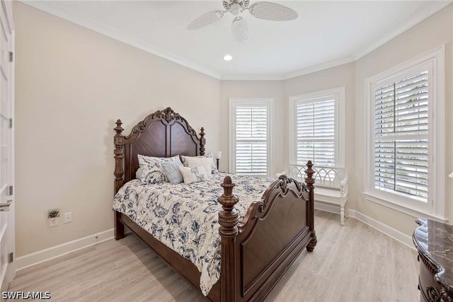 5767 Highbourne DR, Naples, FL 34113