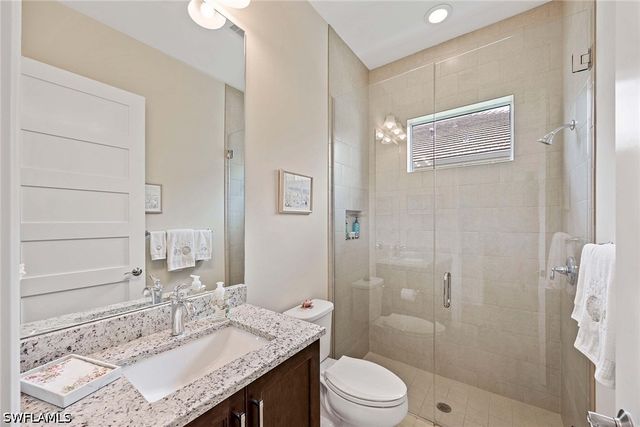 5767 Highbourne DR, Naples, FL 34113