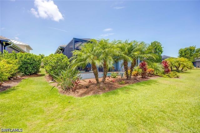 5767 Highbourne DR, Naples, FL 34113