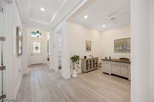 5767 Highbourne DR, Naples, FL 34113