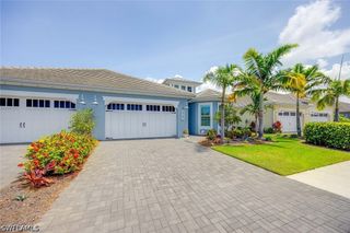 5767 Highbourne DR, Naples, FL 34113