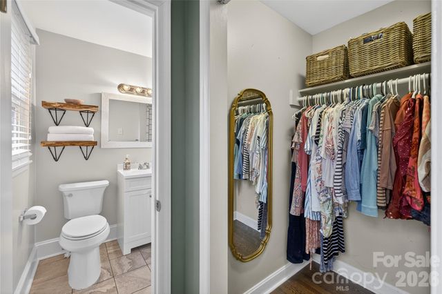 3400 Driftwood Drive, Charlotte, NC 28205