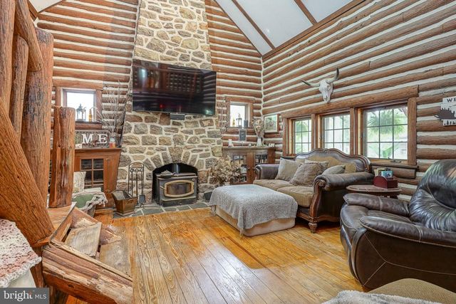 145 MCKENDIMEN RD, Medford Lakes, NJ 08055