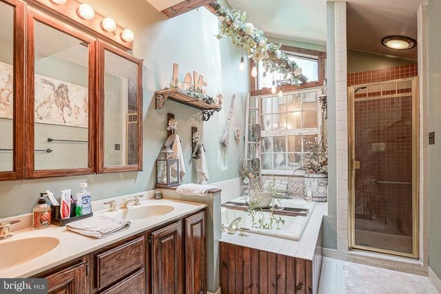 145 MCKENDIMEN RD, Medford Lakes, NJ 08055
