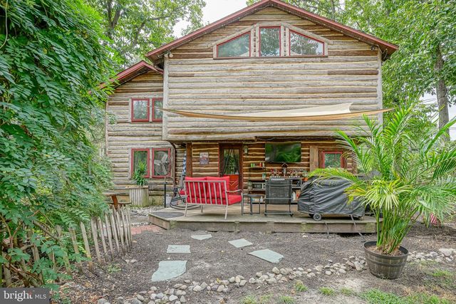 145 MCKENDIMEN RD, Medford Lakes, NJ 08055