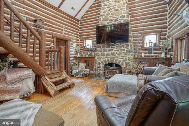 145 MCKENDIMEN RD, Medford Lakes, NJ 08055